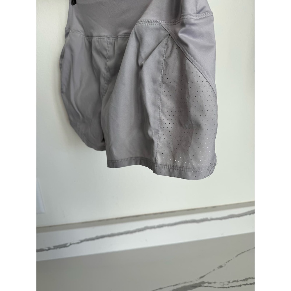 NWT Nike Dri-Fit Shorts Lilac Grey Size Small - Picture 5 of 10